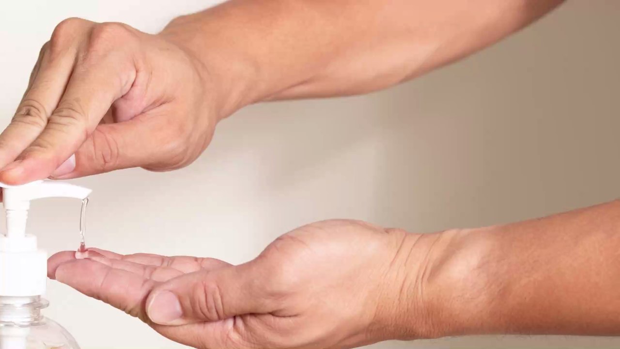 Handgel gegen Corona: Experten warnen vor Nebenwirkungen