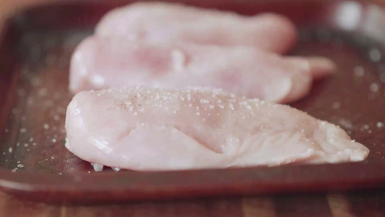 Weiße Streifen auf der Hühnerbrust: Das solltest du dabei beachten!