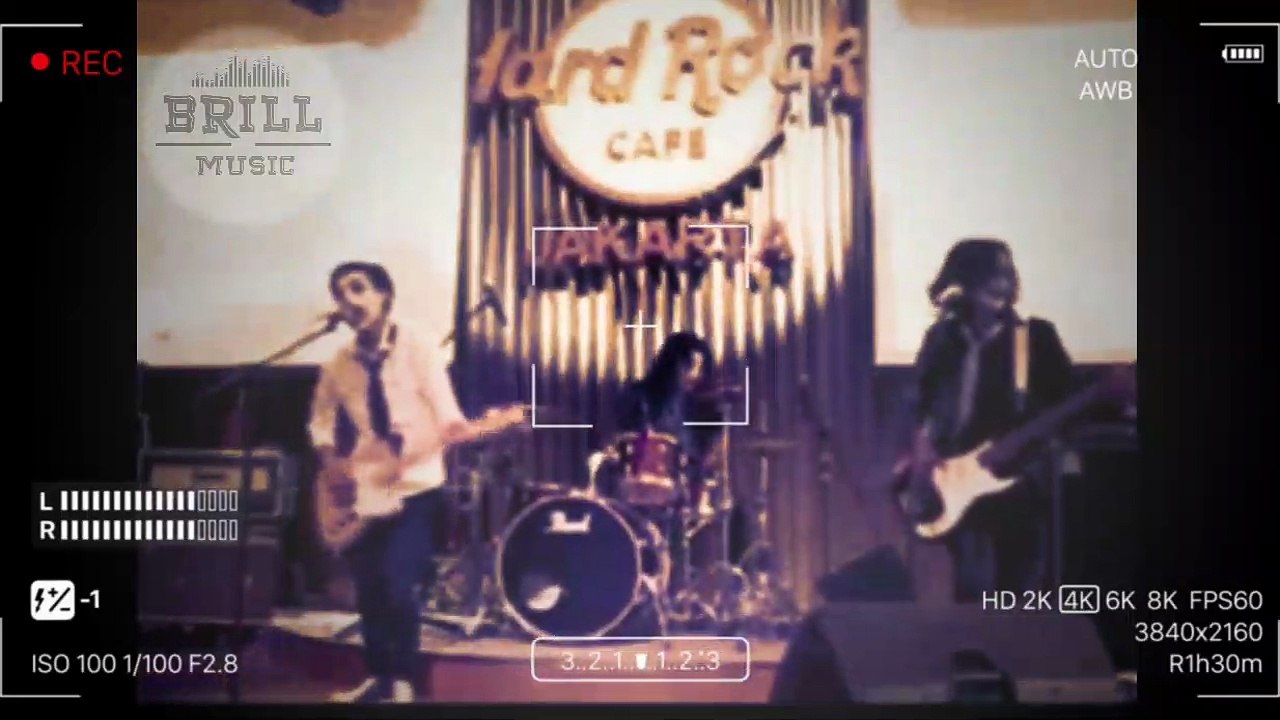 Brilliant - Wrong Way ( Official live show videos )