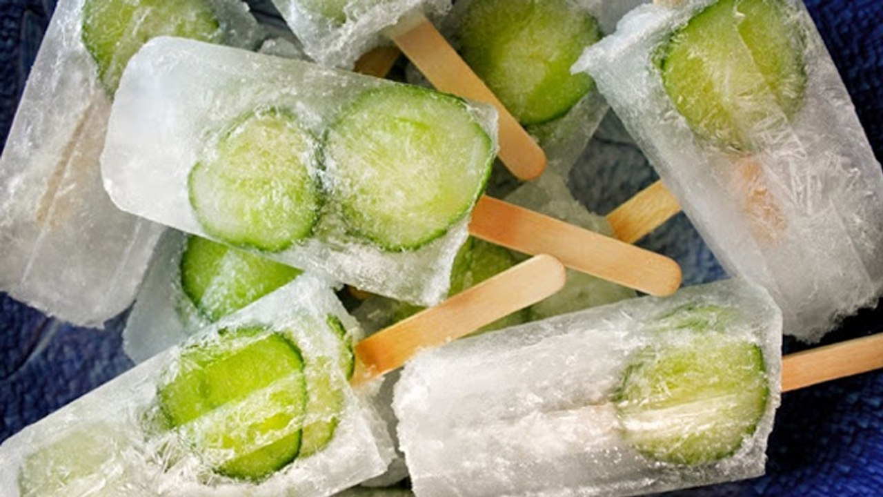 Longdrink am stiel: so machst du aus einem gin tonic ein erfrischendes eis