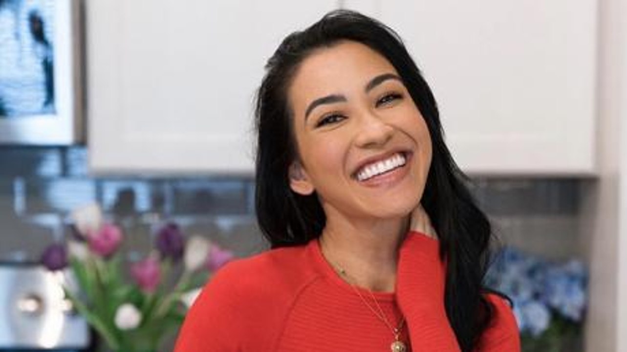 This Fitness Influencer Decided to Gain 30lbs in a Fight Against Unrealistic Beauty Standards