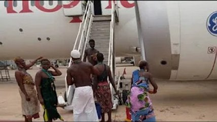 Togo: Des prêtres vodou pour purifier un avion? Voici  ce qui s’est réellement passé.