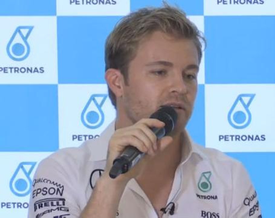 F1 champion Rosberg defends 'understandable' Hamilton tactics