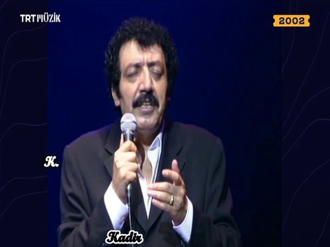 Müslüm Gürses _ Ölüyorum Kederimden