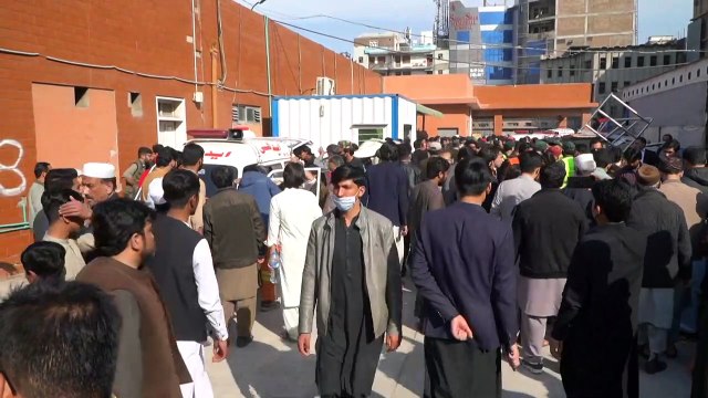 Pelo menos 30 mortos em explosão em mesquita no Paquistão