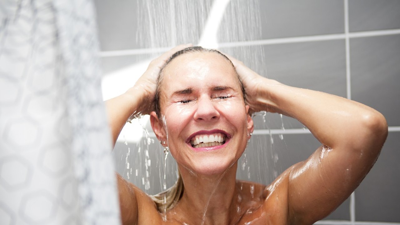 Wer jeden Tag duscht, begeht einen schwerwiegenden Fehler!