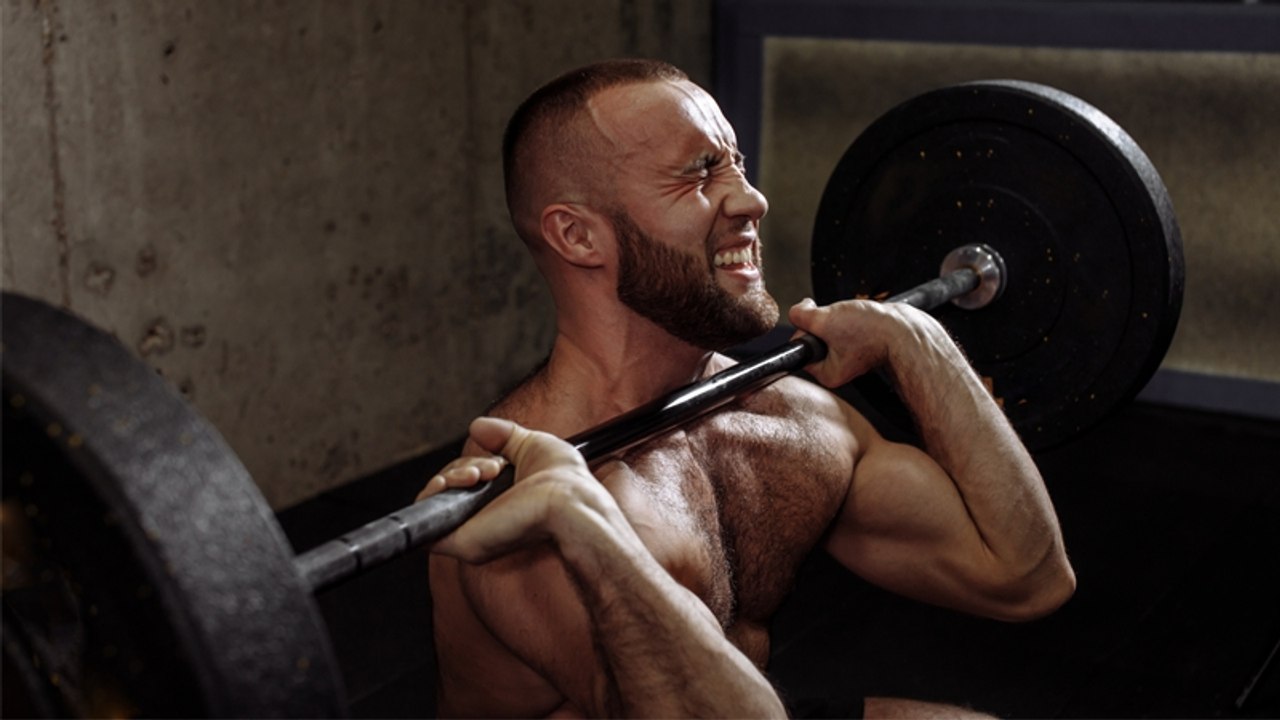 Weniger ist mehr: Deshalb solltet ihr es mit dem Krafttraining nicht übertreiben