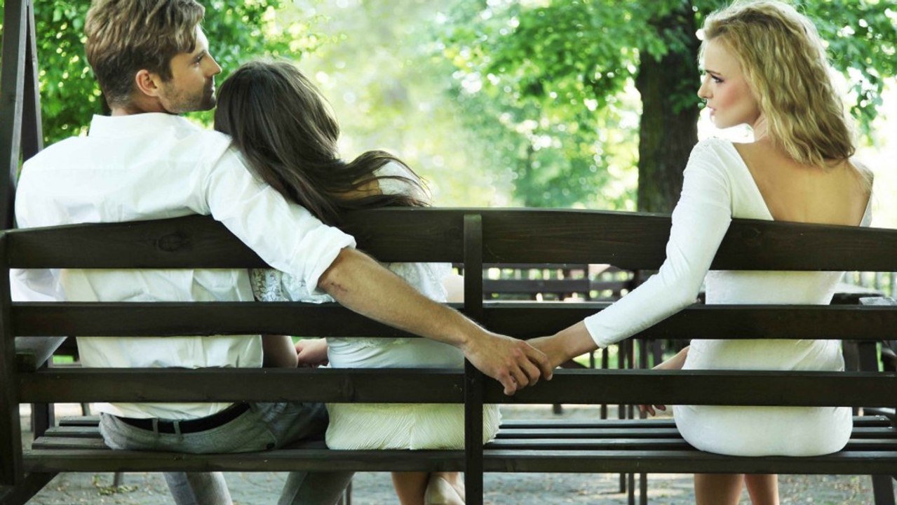 Femmes fatales: Diese Sternzeichen bevorzugen Affären vor einer Beziehung