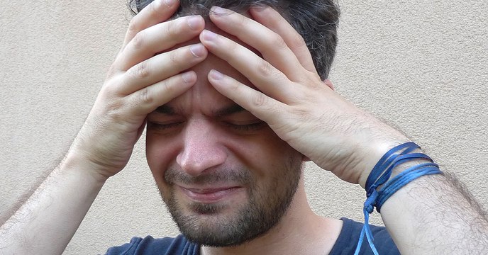 Neue Erfindung: Dieses Gerät soll Migräne innerhalb von Sekunden verschwinden lassen