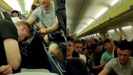 "Es war die Hölle auf Erden": 70 Betrunkene lassen Ryanair-Flug zum Alptraum werden