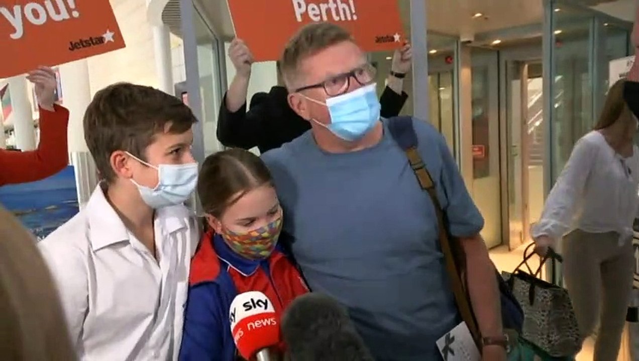 Western Australian border restrictions lifted after two years of closures