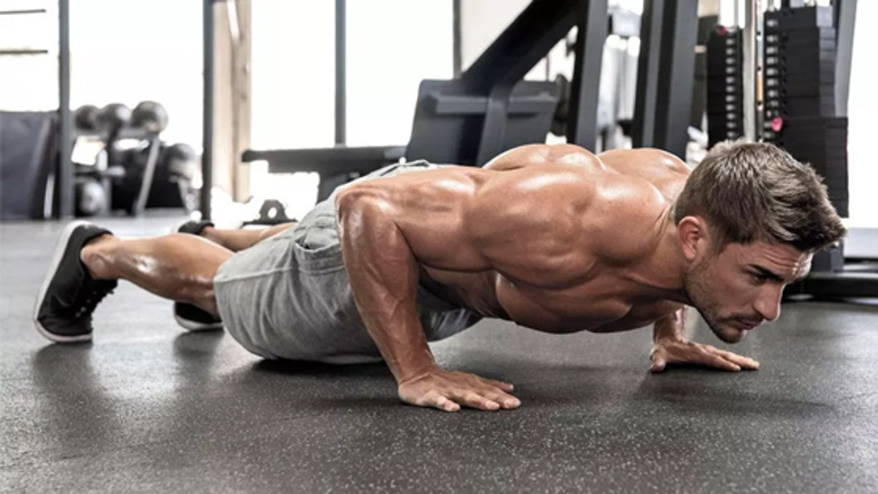 Lockdown-Übung für zu Hause: Per Blast Off zum Sixpack