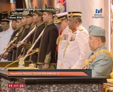 Istiadat pembukaan penggal kelima Parlimen ke-13