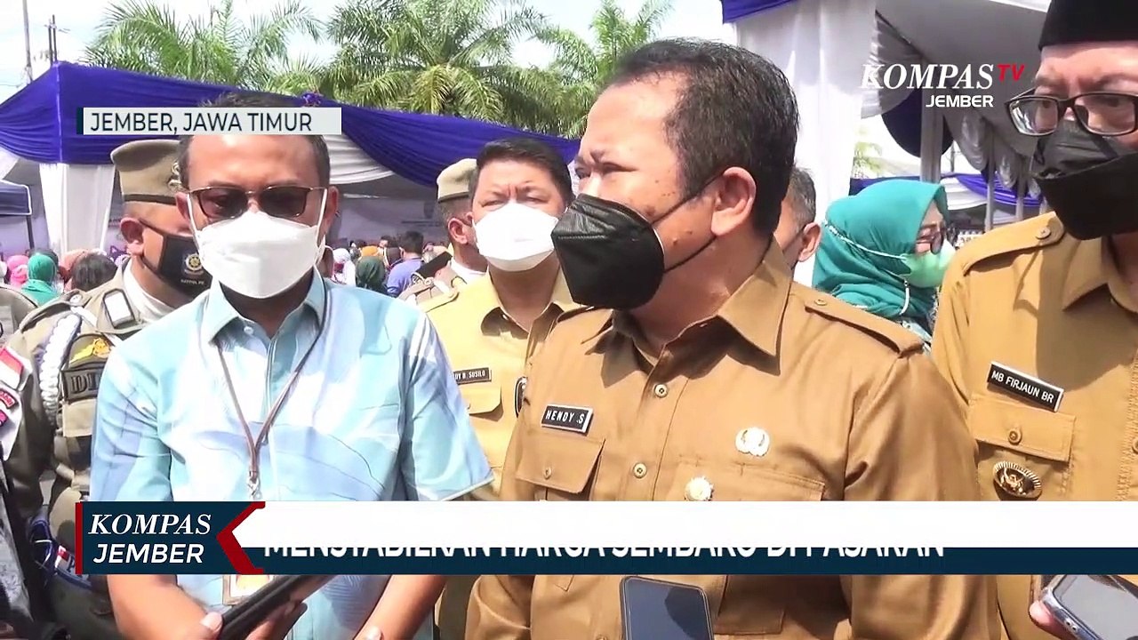 Pasar Murah di Depan Pendopo Bupati Diserbu Warga