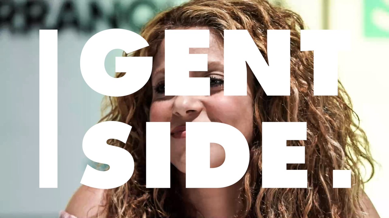 Shakira schwingt ihre Hüften und die Fans entdecken ein schlüpfriges Detail