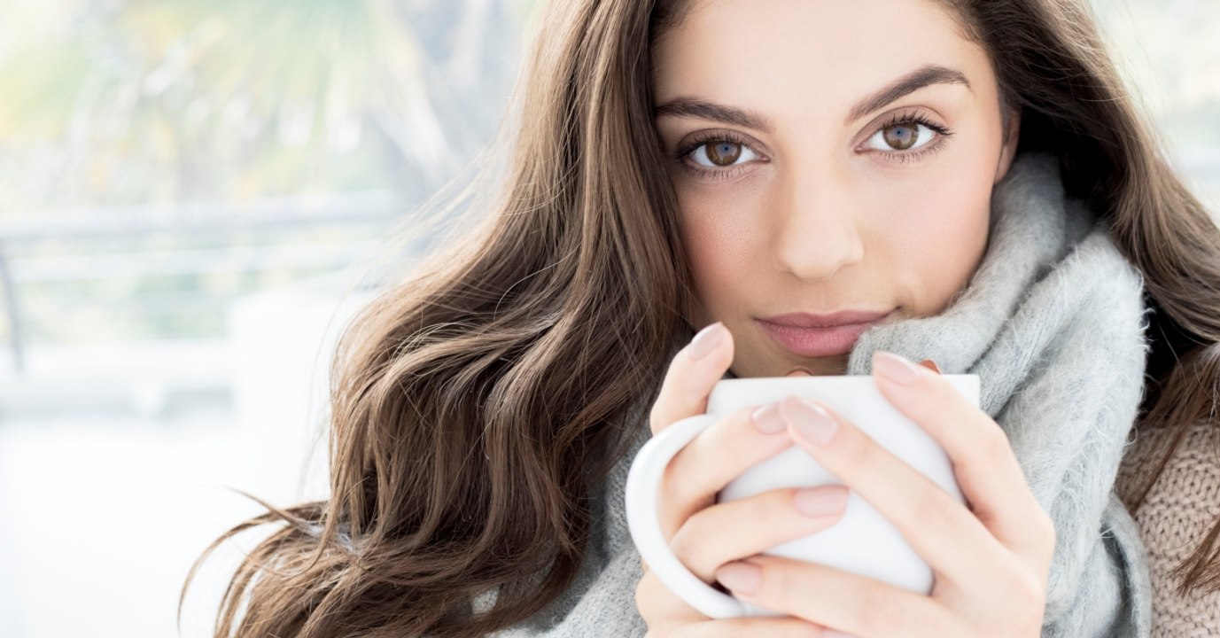 Low Beauty: Eine bestimmte Teesorte wirkt Wunder gegen Falten