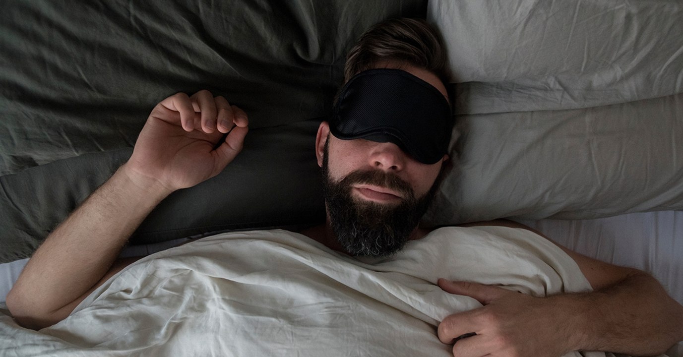 Sommeil : Pourquoi se sent-on encore fatigué après une (trop) longue nuit ?