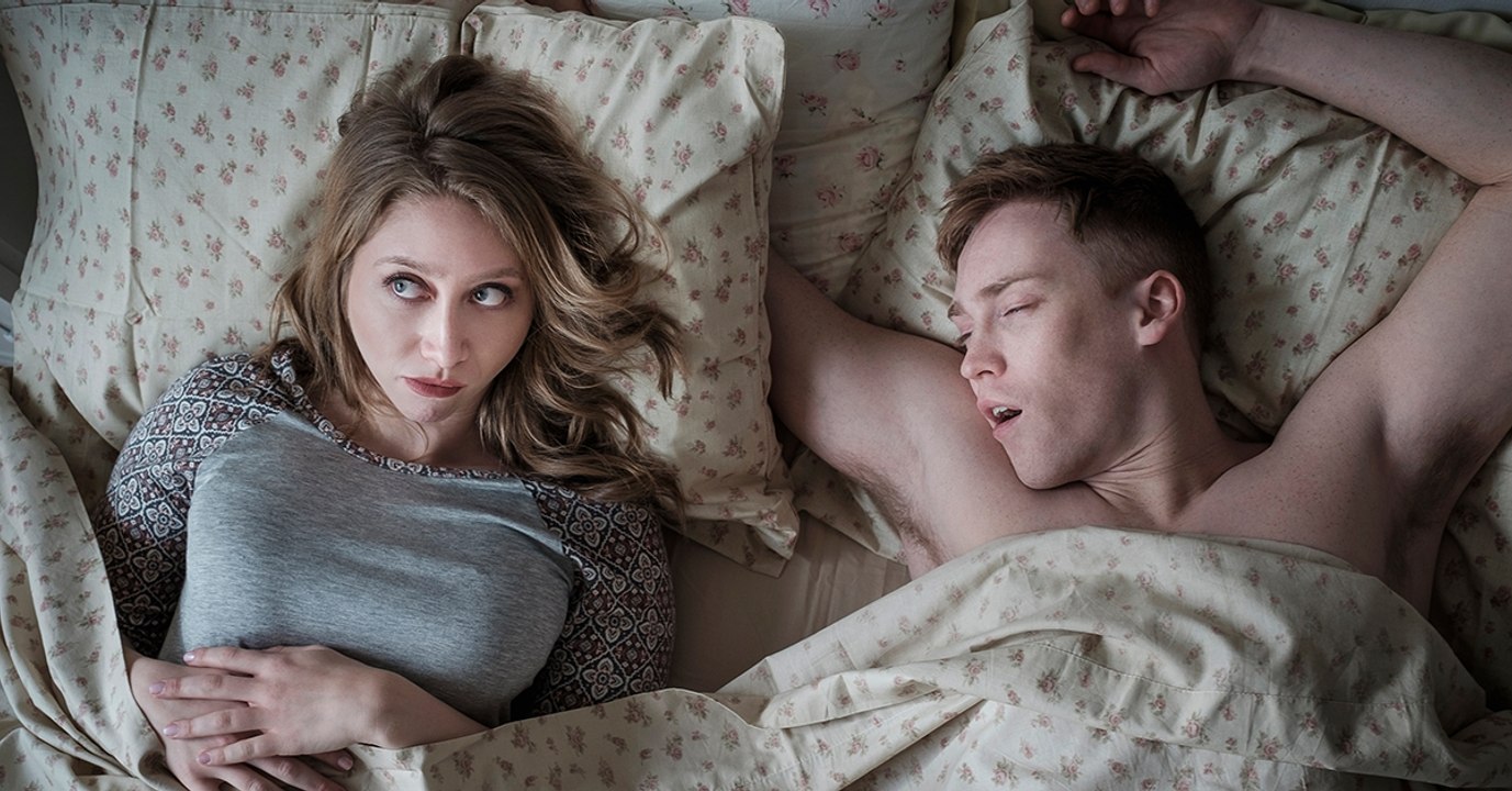 Sprechen im Schlaf kann auf eine schwere Krankheit hindeuten