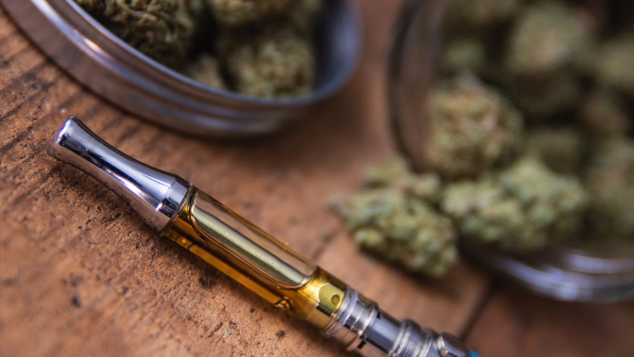 E-Zigarette: Der Grund für häufige Lungenerkrankungen ist auf einen Inhaltsstoff zurückzuführen