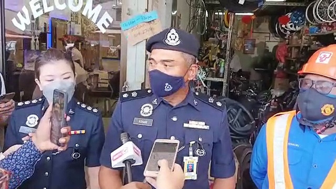 警方国能联合突检9店  断电阻网络赌博中心复业