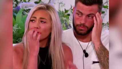 Love Island Will Return Tonight And Pay Tribute To Caroline Flack