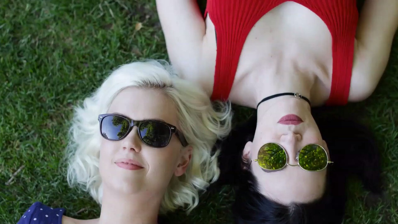 Astrologie: Darum sind Wassermänner die besten Freunde!