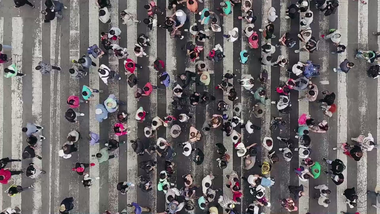 Polizist hält Autofahrer an: Die Begegnung verändert sein Leben für immer