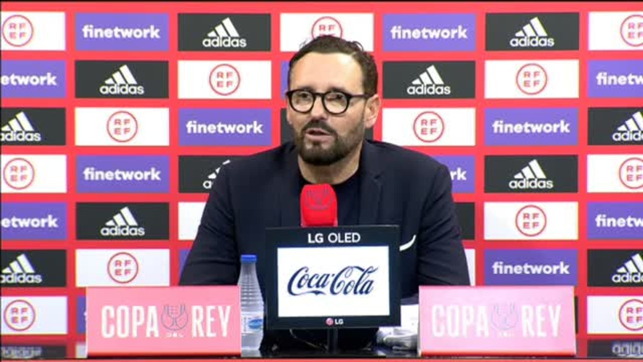 Bordalás: "Llegar a una final de la Copa del Rey con el Valencia es algo increíble"