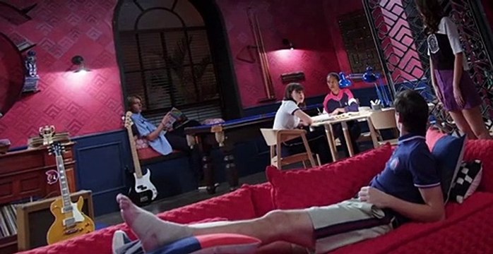 Greenhouse Academy S03 E02