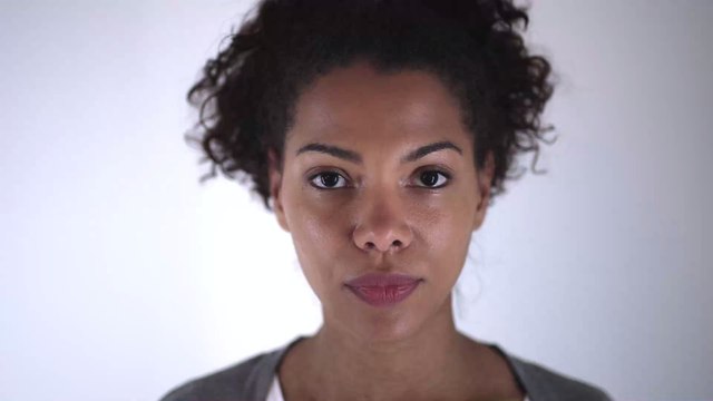 Stoff- oder Einwegmaske? So schützt ihr euch am besten vor Covid-19