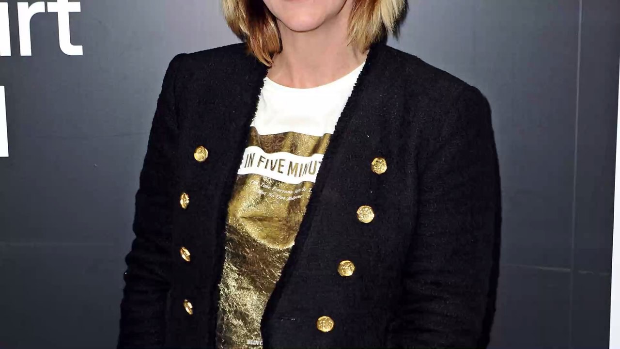 Sexy beim Discounter: Danni Bücher zeigt sich bei Lidl im schwarzen Negligé