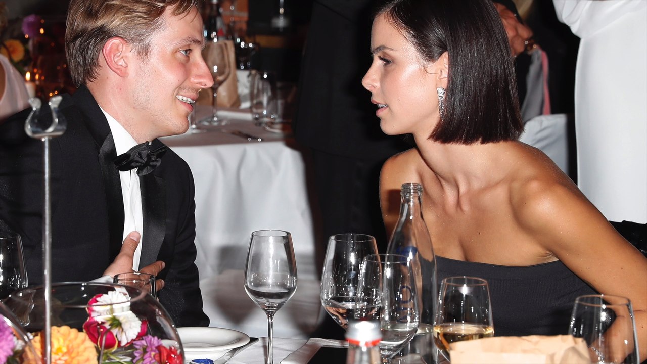 Lena Meyer-Landrut regt sich über Fans auf: 'Das ist asozial des Todes!'