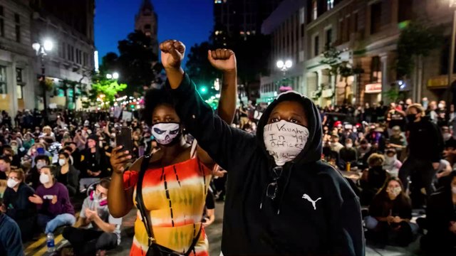 H&M, Boohoo... These Big Fashion Names Have Suspended Trade To Stand Up To Racism