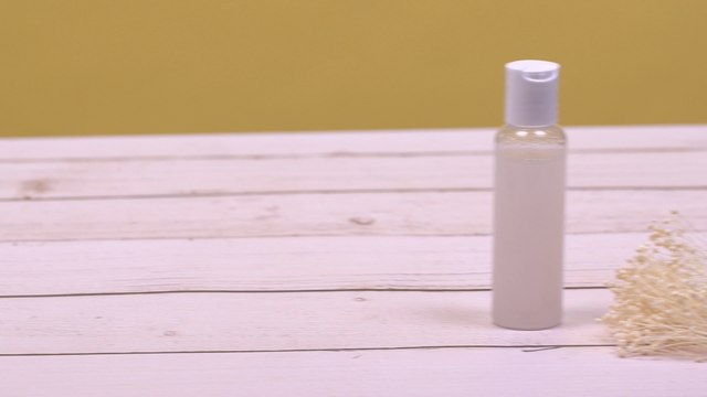 Coronavirus: So kannst du dein eigenes Desinfektionsgel herstellen