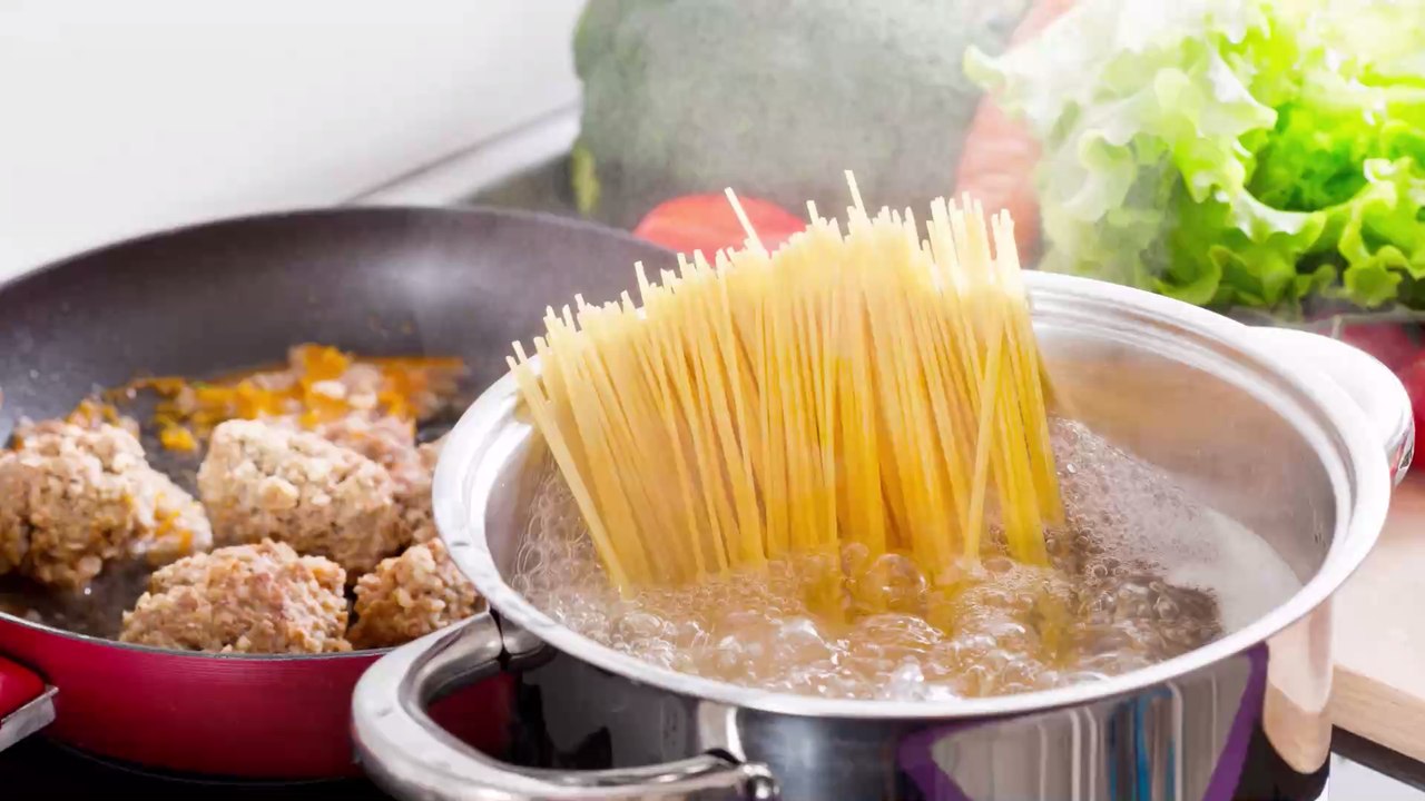 Öl, Salz, Nudel-Wahl: Das alles kann beim Spaghettikochen schiefgehen