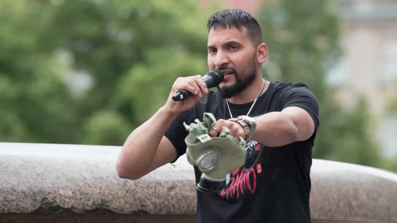 Nach dem Wendler: Attila Hildmann kündigt die nächsten Aussteiger-Promis an