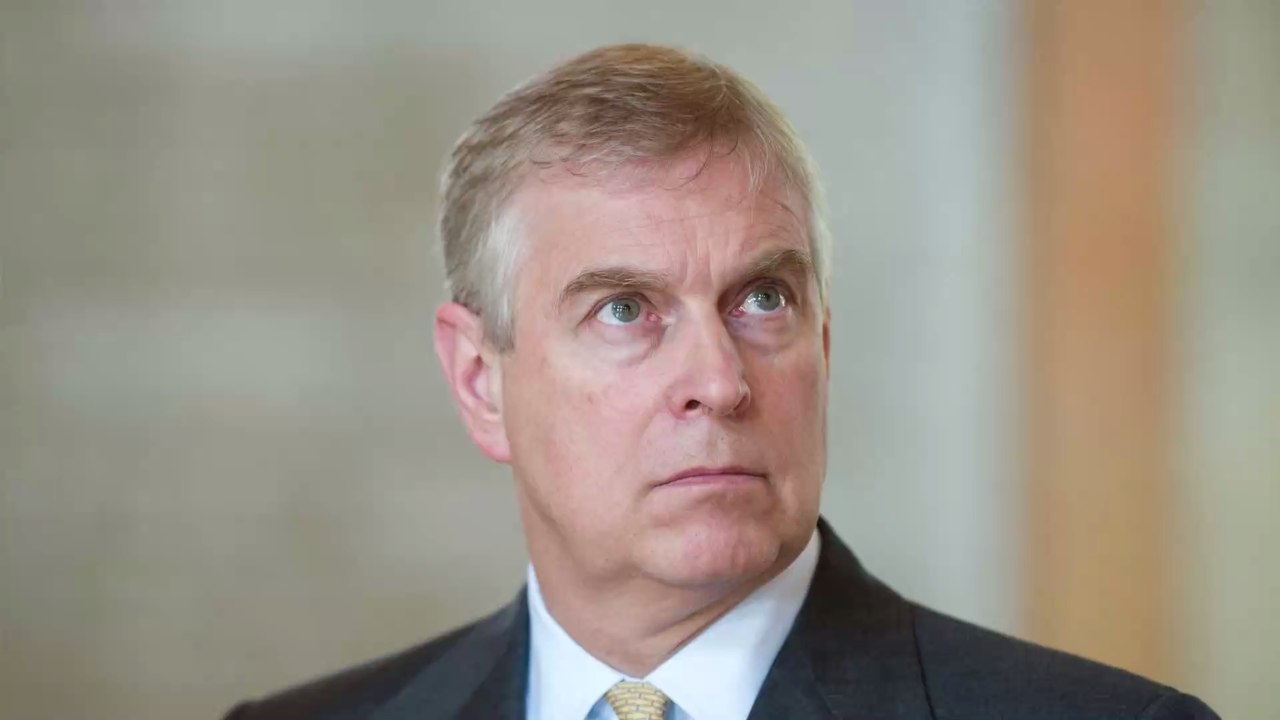 'Inakzeptables Verhalten': Anwältin droht Prinz Andrew mit gerichtlicher Vorladung