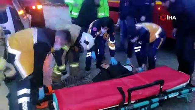 Bursa’da otomobil kamyona arkadan çarptı, yaşlı adam ağır yaralandı