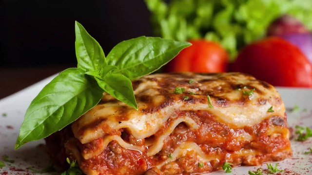 Wie vom Profi: Mit diesen Tipps gelingt dir die perfekte Lasagne!