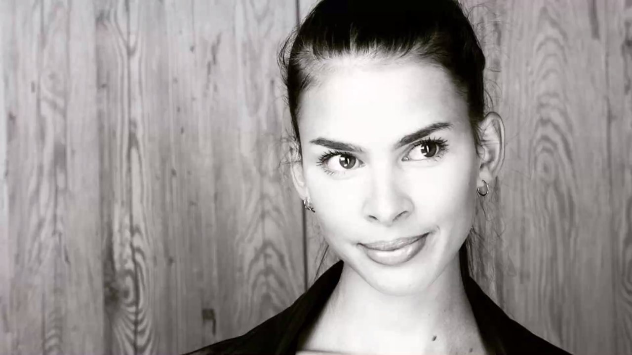 GNTM-Teilnehmerin Marie nutzt Google zur Selbstdiagnose ihrer Hautverfärbungen