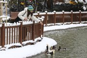 Ankara, kar yağışı ile beyaza büründü