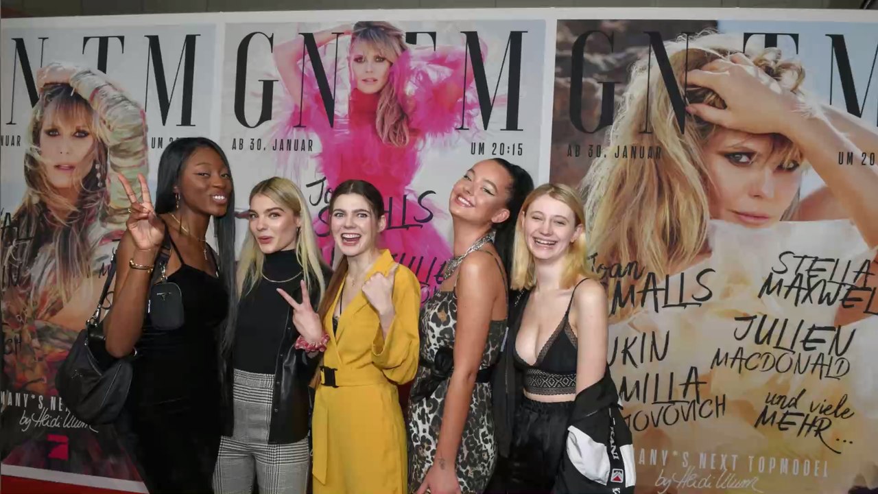 GNTM: 'taff'-Moderator stellt Mädels bloß