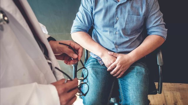 Mann lässt sich Blase und Prostata entfernen: Dann wird seine Diagnose in Frage gestellt