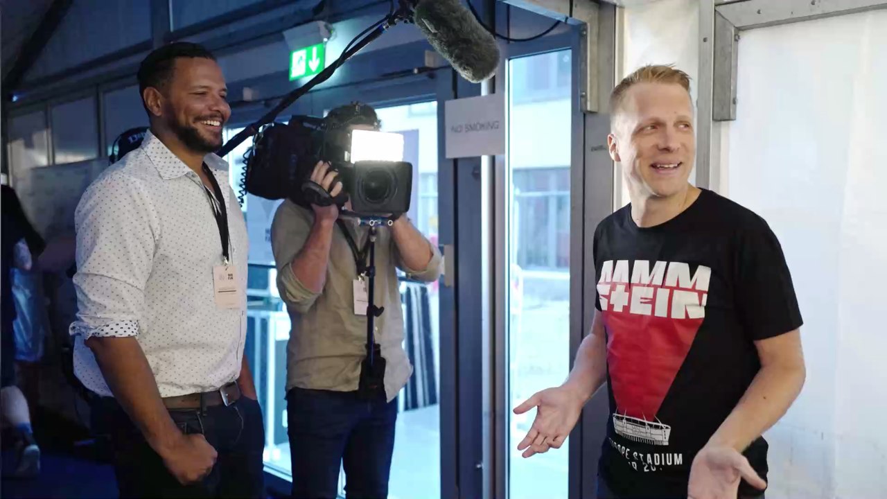 'Als hätte sie 10 Rothändle geraucht': Oli Pocher disst Silvia Wollnys Produktanpreisungen