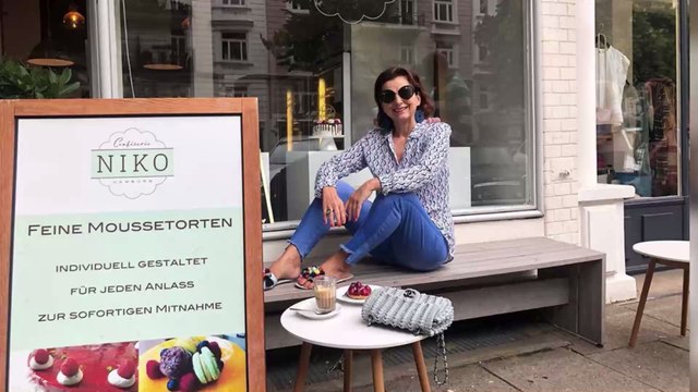 Mit Toyboy nach Ibiza: Claudia Obert lässt mit neuem Sonnyboy nichts anbrennen