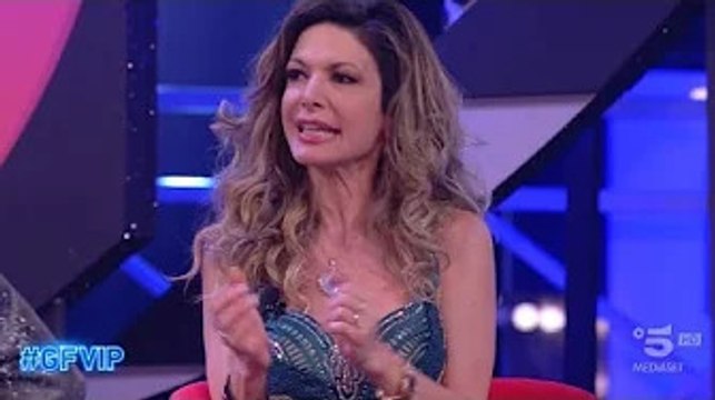 Grande Fratello Vip: Delia Duran è incoerente , la critica di Maria Monsè Maria Monsè mentre su Can