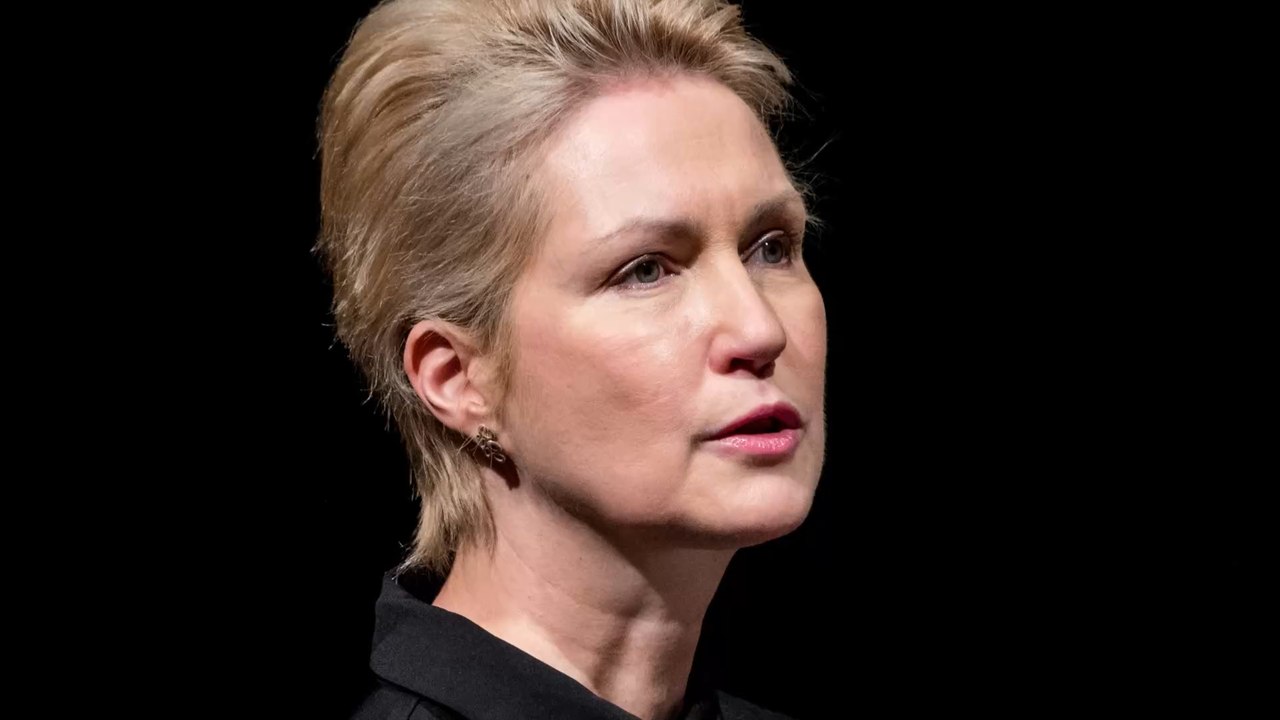 Manuela Schwesig pausiert ihr Amt als Ministerpräsidentin: 'Die Diagnose haut einen um'