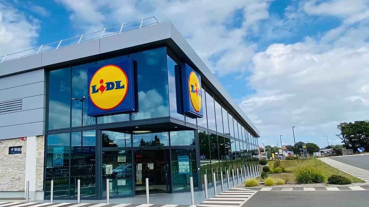 Statt Bargeld: Lidl überrascht mit fortschrittlicher Neuerung beim Bezahlvorgang