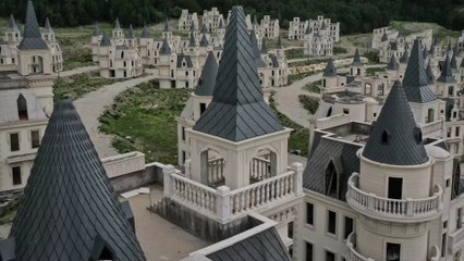 "Burj Al Babas": Geisterstadt im Disney-Stil