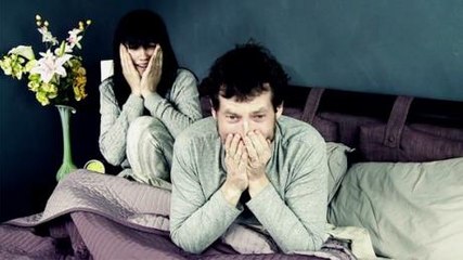 What Is Negging? Explained 🤔